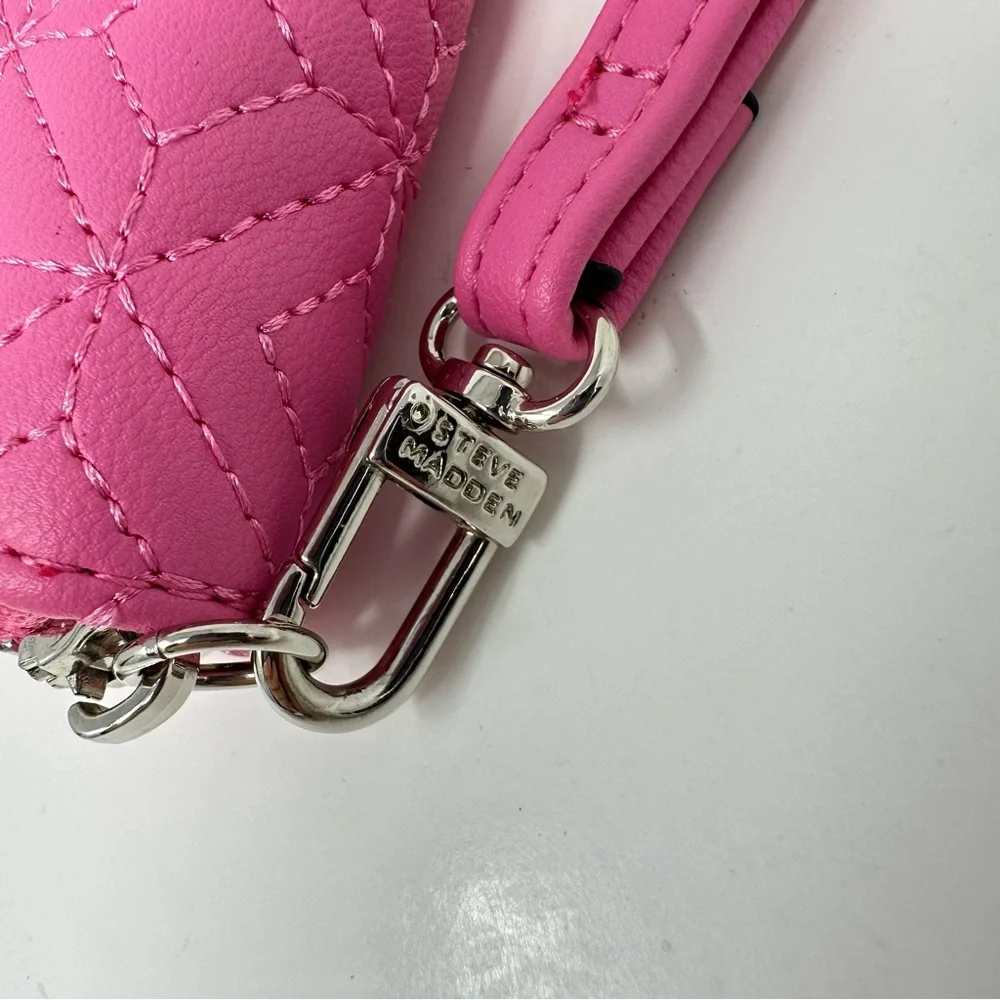 Steve Madden Bangelo Wallet Wristlet Pink